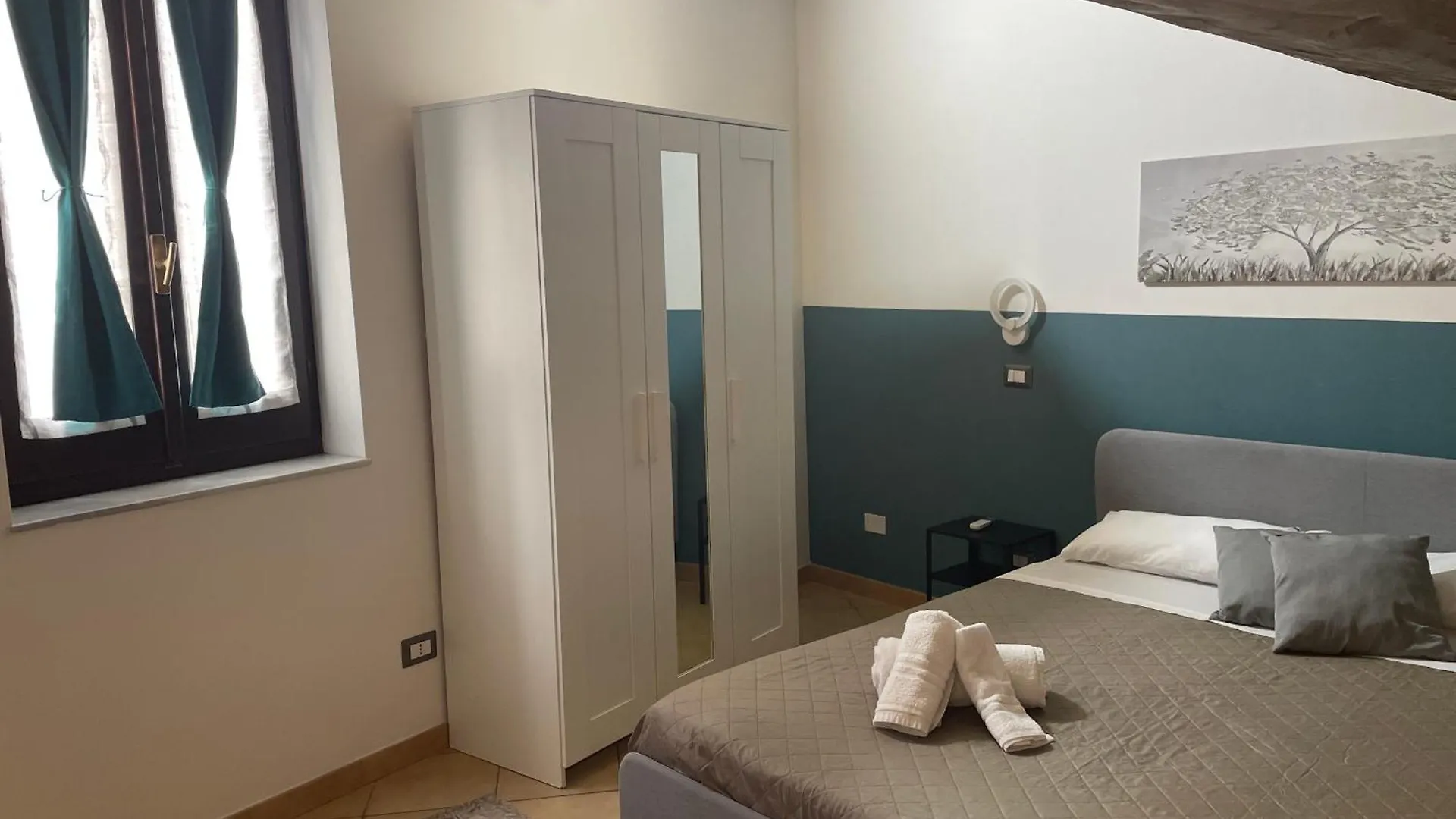 Casa Vacanza Termini 4 Катания Апартаменты